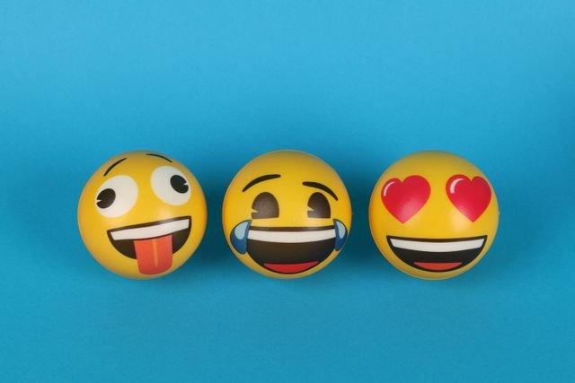 Emocinis granuliuotumas: kodėl tikslus jausmų įvardijimas keičia savijautą